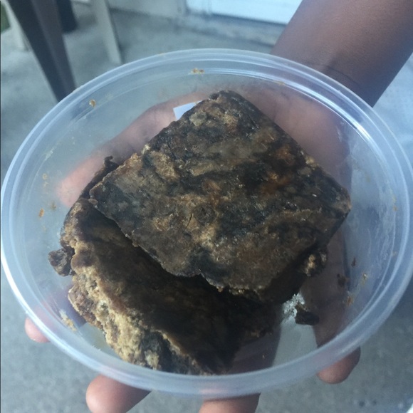 Shea butter 100% natural Black Soap - Picture 2 of 2